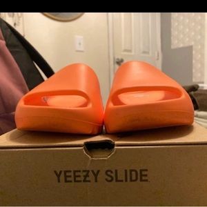 Yeezy Slides